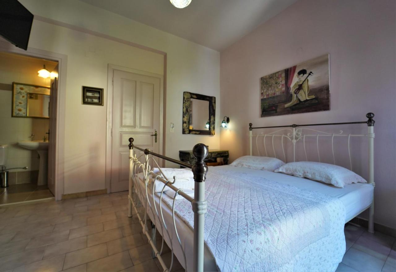 Antigoni Apartments Parga Buitenkant foto